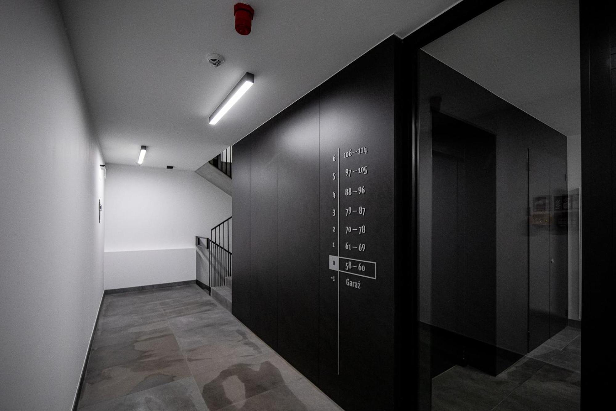Ministudios Ursus Варшава Экстерьер фото